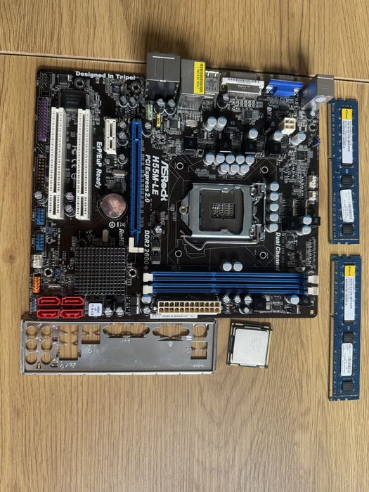 Płyta główna ASRock H55M-LE + procesor i5-650 + 4Gb ram