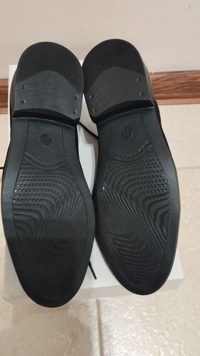 Nowe lakierki mokasyny pantofle skóra naturalna Timo r.32