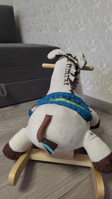Кінь гойдалка дерев'яний  Battat