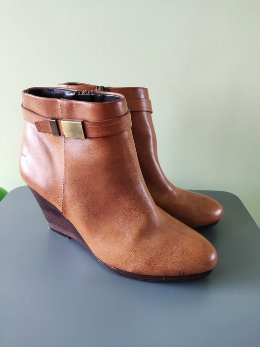 Buty damskie skórzane firmy Next rozmiar 40