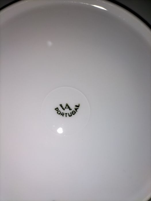 Vendido Pratos Sobremesa Vista Alegre