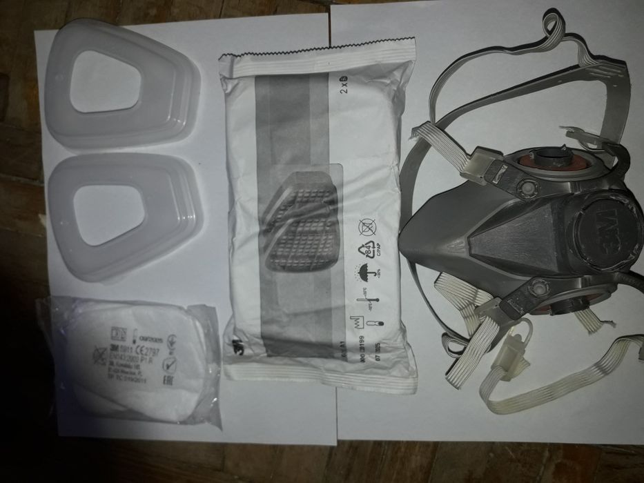 Захисна маска  3М 6200- 600грн