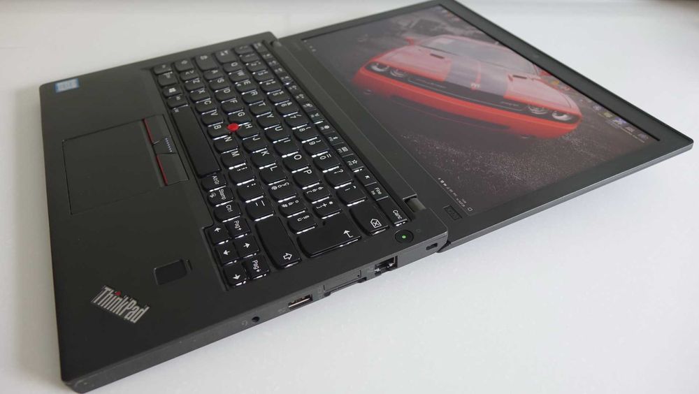 Lenovo ThinkBook X270 12.5 FHD IPS i7-7500U 8GB 256GB Win10 Два АКБ Подсветка ОБСЛУЖЕН