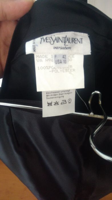 Saia  Yves Saint Laurent