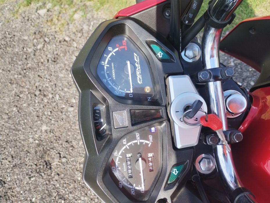 Sprzedam Honda cb125f