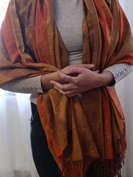 Великий шарф палантин