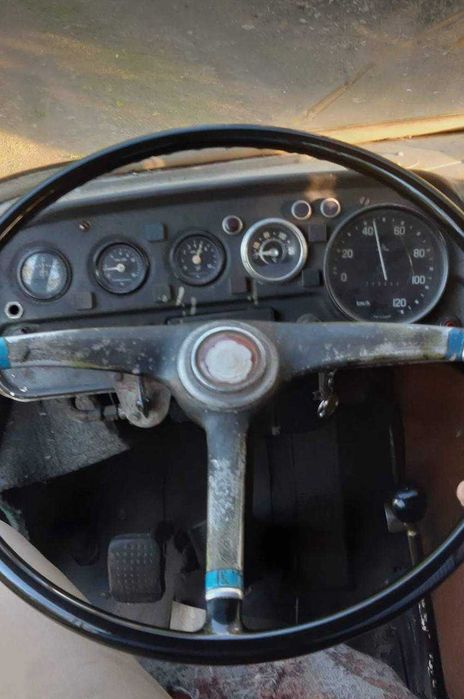 Продам ретро вантажівку SKODA 706