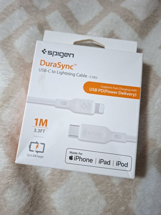Kabel USB Spigen