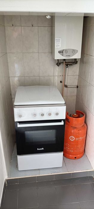 Arrenda-se T0/1 Centro de Loures