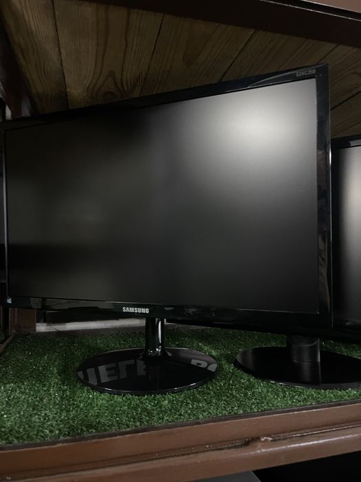 Монітор Samsung S24C350H