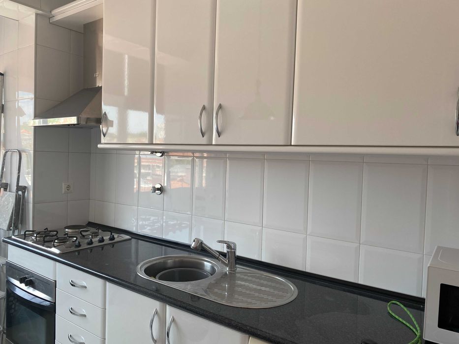 Apartamento T1 remodelado Benfica São Domingos