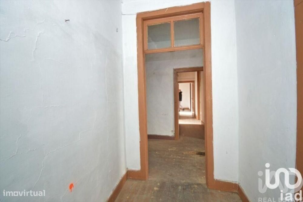 Casa T5 em São Miguel, Santa Eufémia e Rabaçal de 270,00 m2