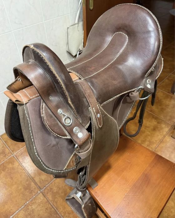 Sela Western em Pele – WESTERN Saddlery