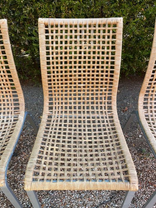 Cadeiras de ráfia