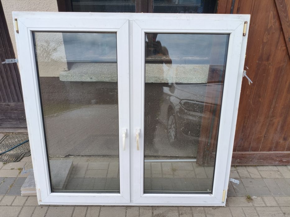 Okno dwuskrzydłowe 146x140 oraz 160x135