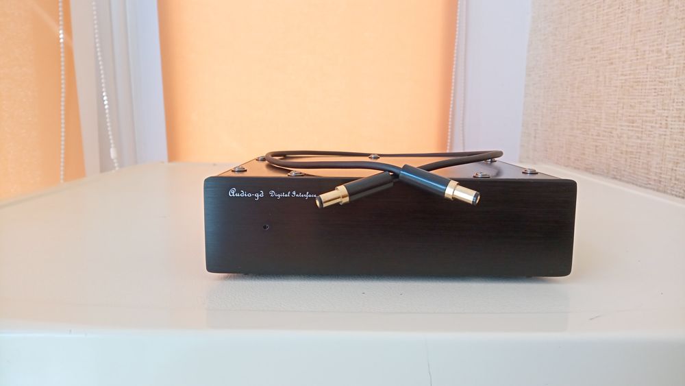Продам линейый блок питания Audio-GD DI PSU 9 Вольт