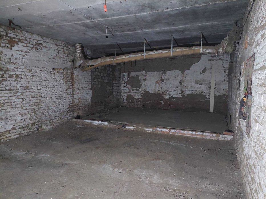 (5) Здається спеціальне приміщення на вул. Батозька 6470