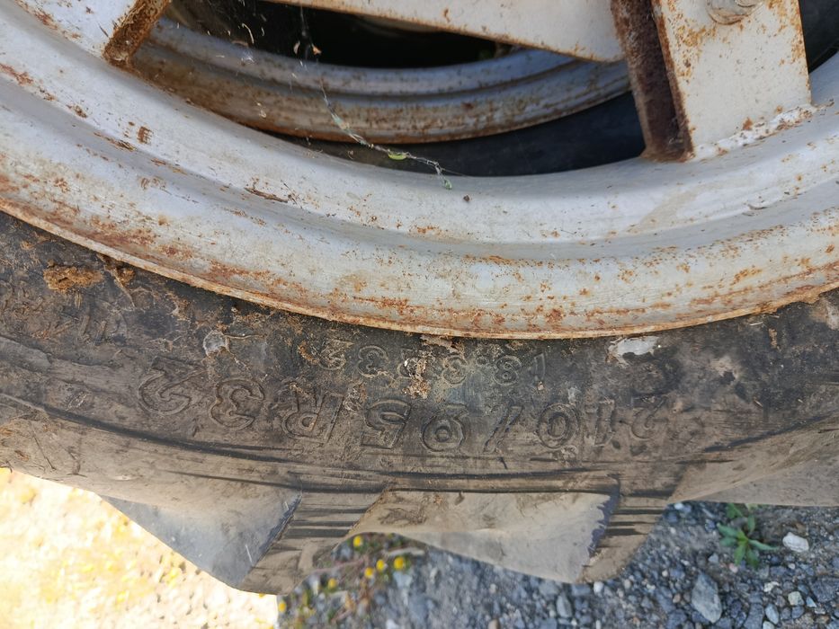 Rondas estreitas para tractor