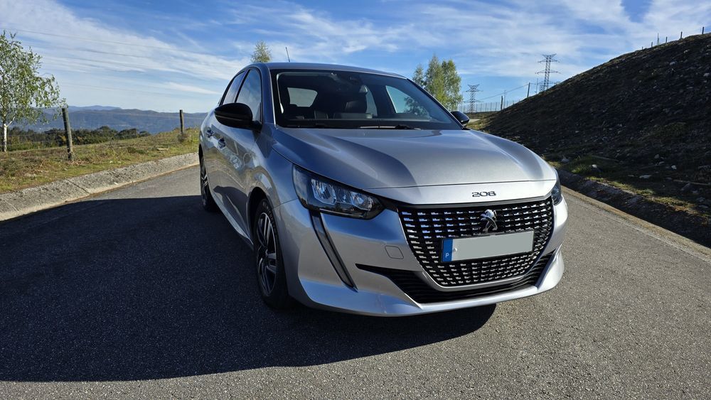 Peugeot 208 2023 com garantia