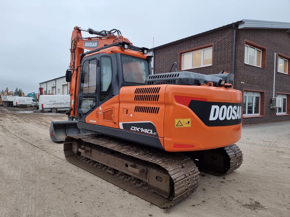 Продам экскаватор Doosan DX 140 LC