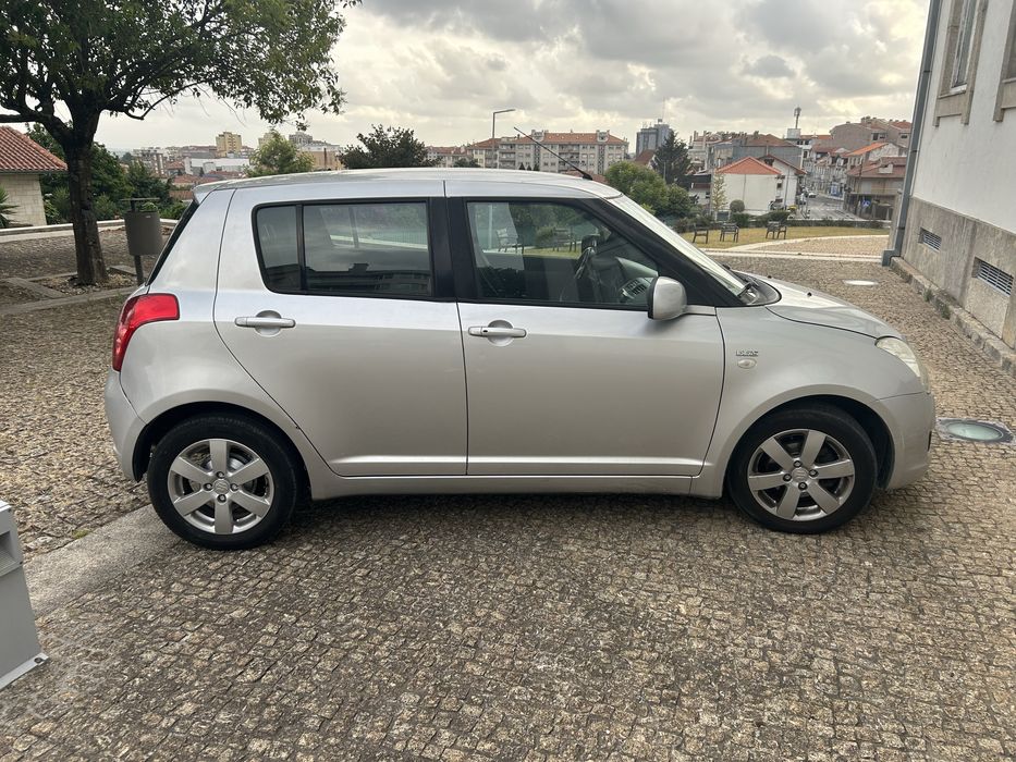 Vendo ou troco suzuki swift