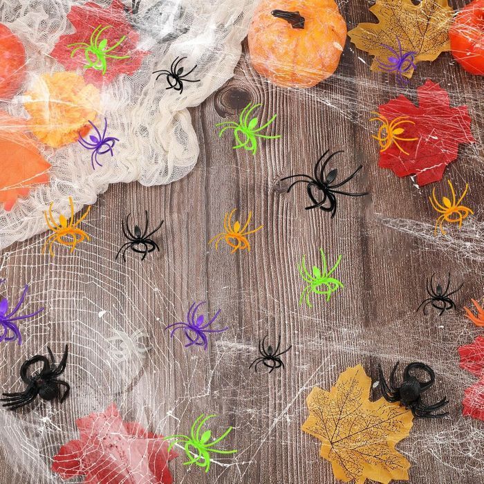 Pierścionki Pająki Halloween - plastik regulowane - 120 szt.