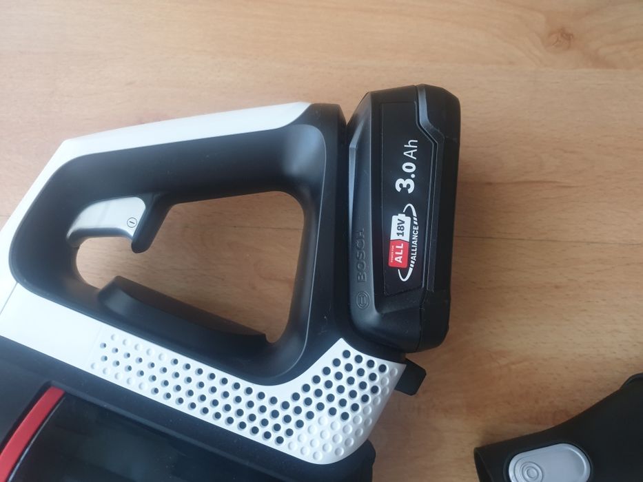 Aspirador vertical Bosch Unlimited Série 6