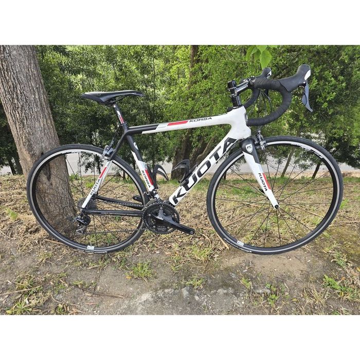Bicicleta de carbono s 105 10x2v