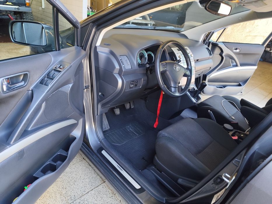 Toyota Corolla verso