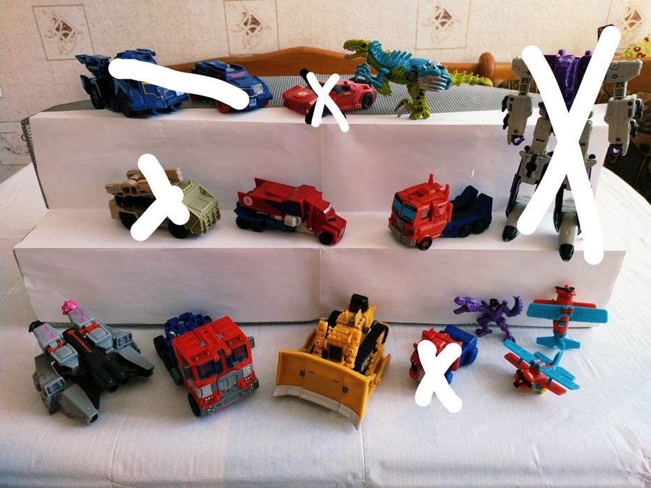 Іграшки трансформери Оптімус Такара та інші