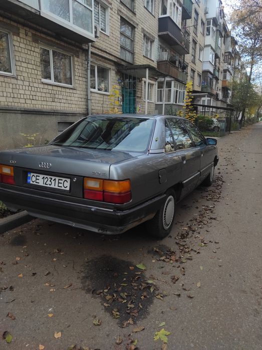 Audi 100 C3 2.3 бензин