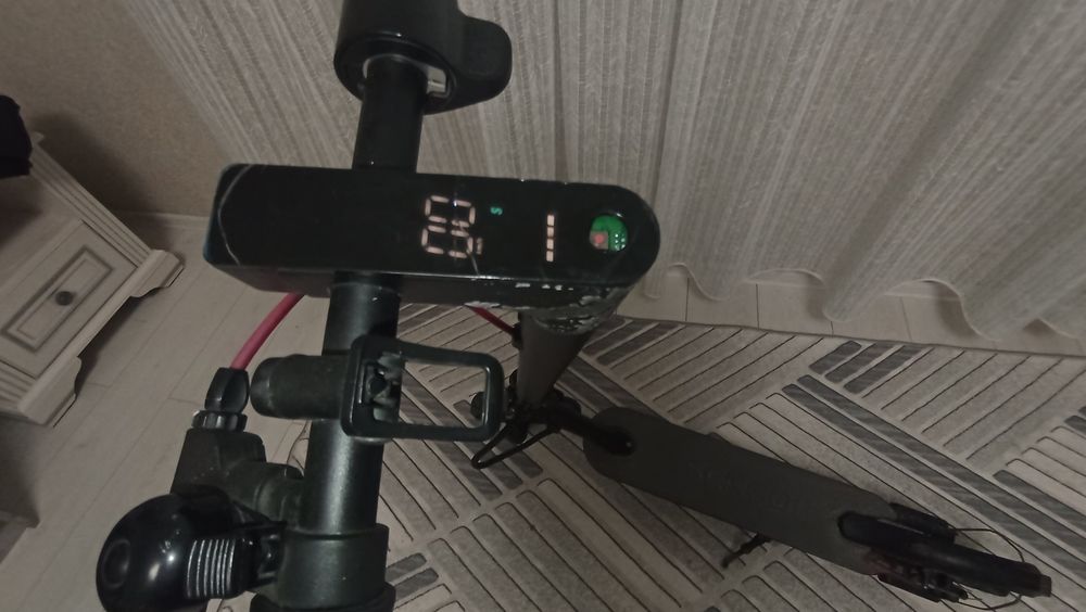 Електро самокат sencor s30
