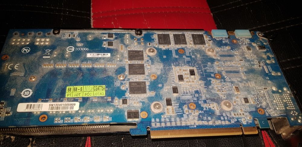 Не рабчая! PCI E Видокарта Gigabyte GTX660 3Gb