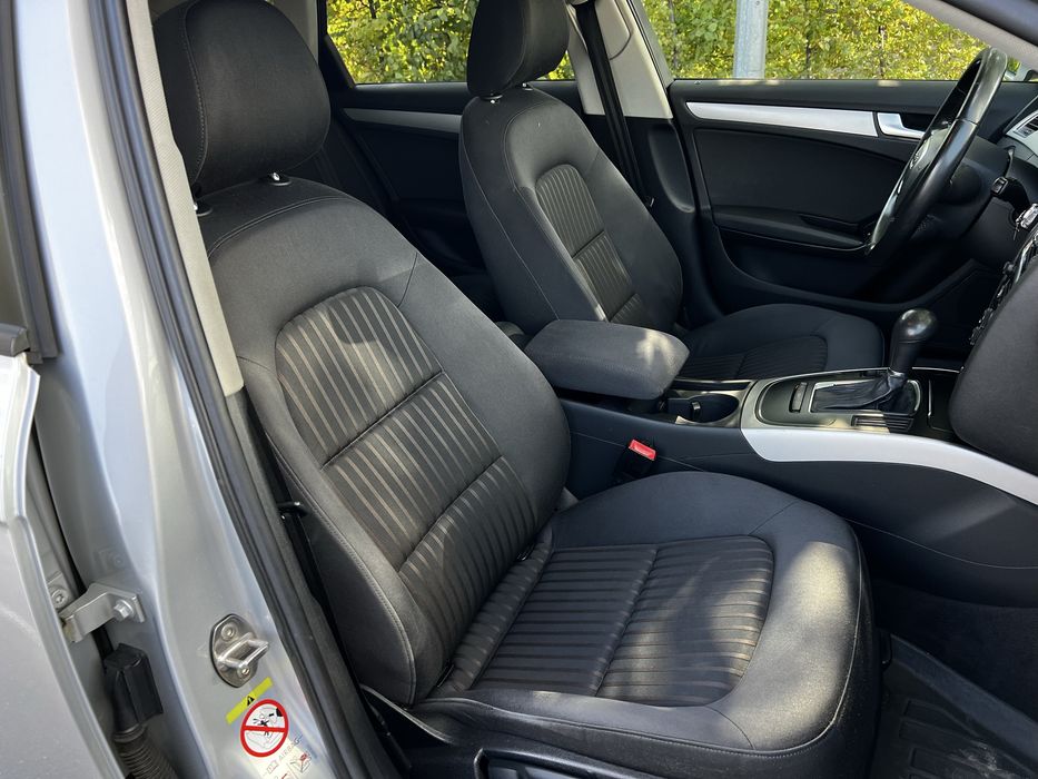 Audi A4b8 2011 рік 1.8 бензин