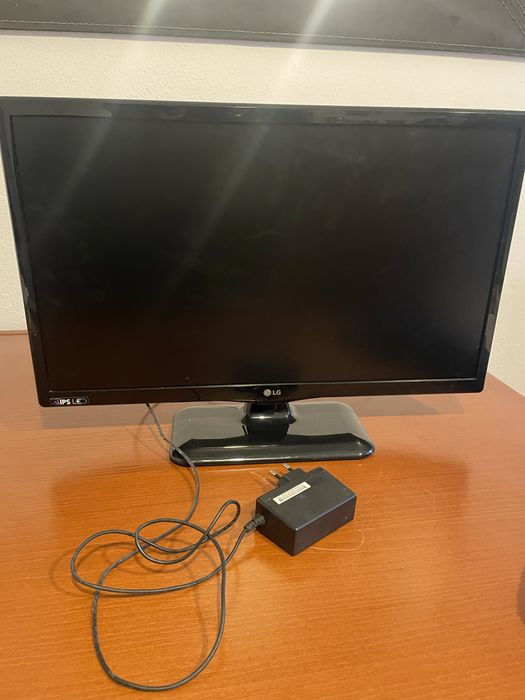 TV LG 21.5” Full HD LED