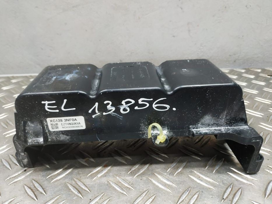 Nissan Leaf ZE0 2010-2017 конденсатор EL13856 XC1283NF0A