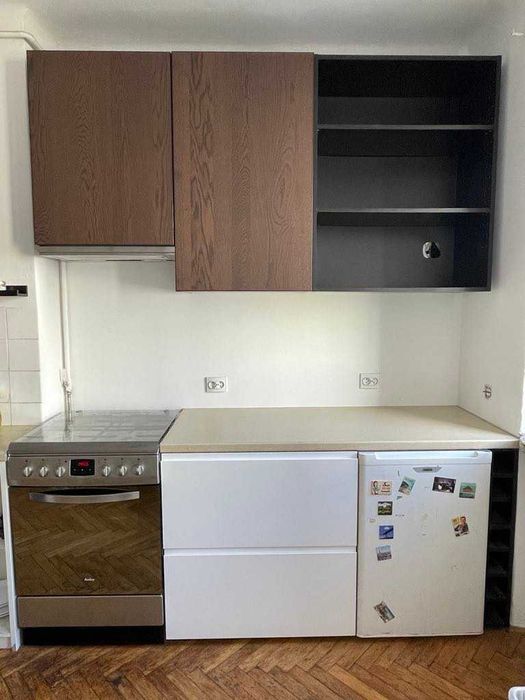 komplet mebli kuchennych 2m (IKEA) - kuchenka, okap, lodówka