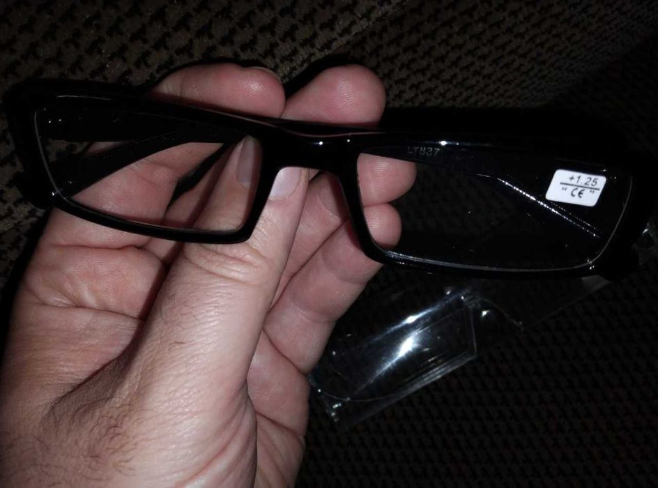 Окуляри для читання Bugatti +1.25 оригінал з футляром очки