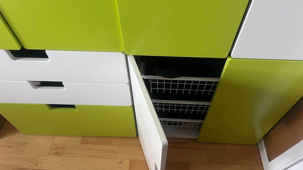 Wysoka szafa SMÅSTAD - Ikea
