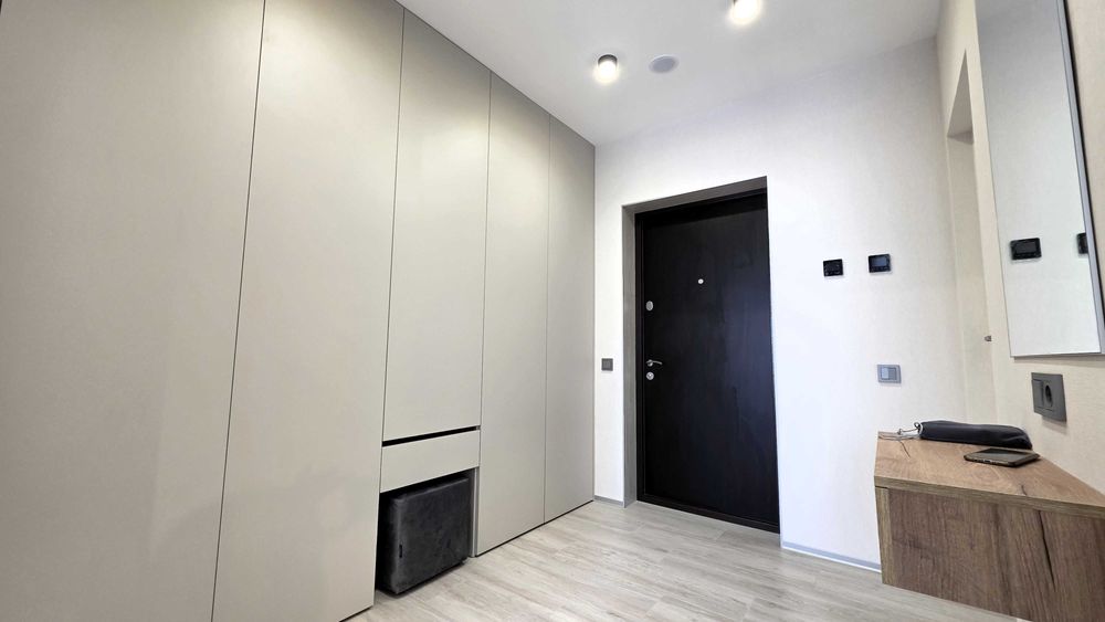 Сучасна 1-к. кв. 43 м² ЖК «Варшавський-2», вул. Олександра Олеся, 5А.