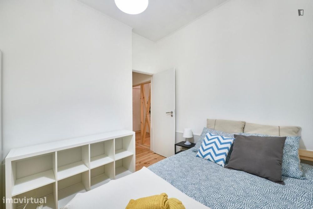 Quarto - localizado em Bairro Alto Lisbon