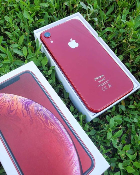 iPhone XR Product RED. Гарний стан.