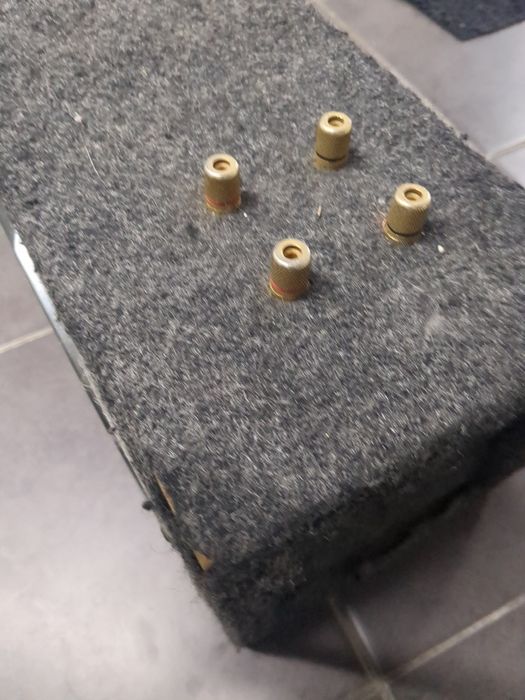 subwoofer Sony Xplod 1300w + caixa acústica
Sistema completo