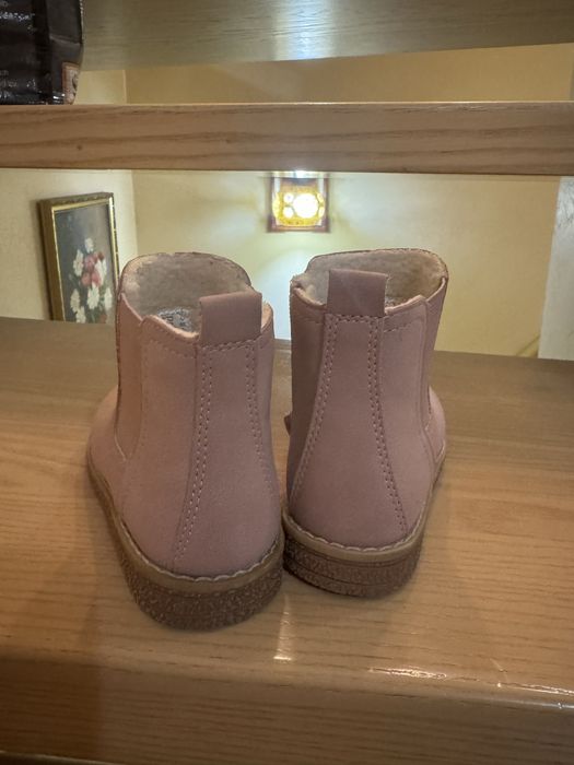 Сапожки  на дівчинку 22 розмір