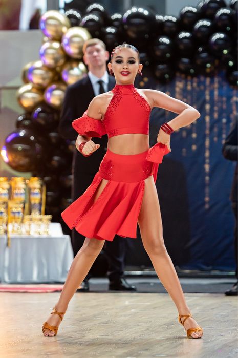 Сукня для бальних танців (латина)