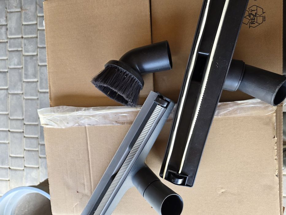 Пилосос Швейцарія Три мотори!