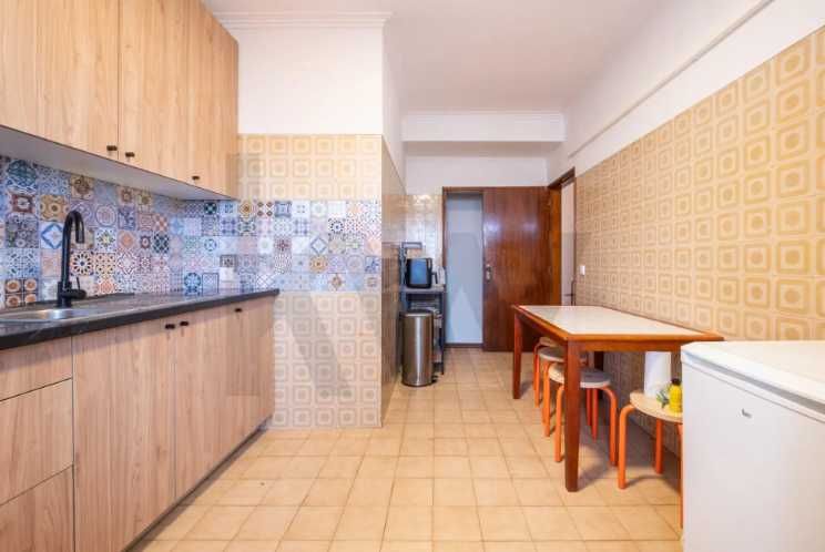 4 Quartos em Apartamento de Estudantes São Martinho do Bispo