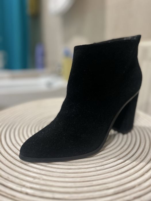 Botins camurca preta Parfois 39
