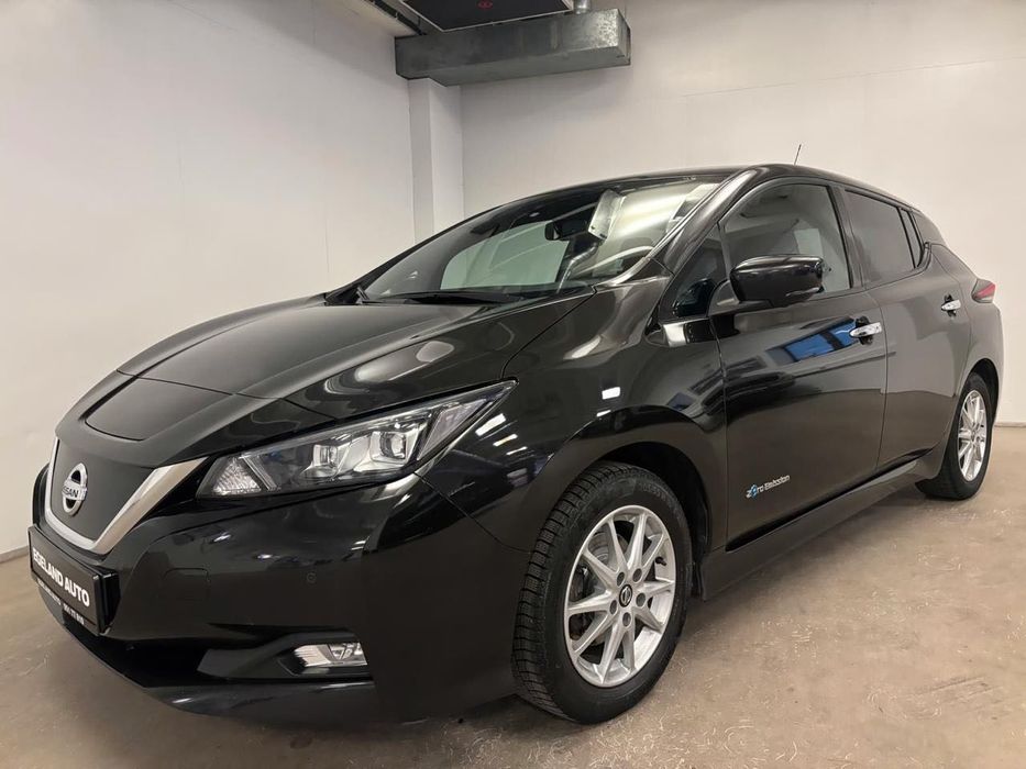 Nissan Leaf 2018 року з Європи