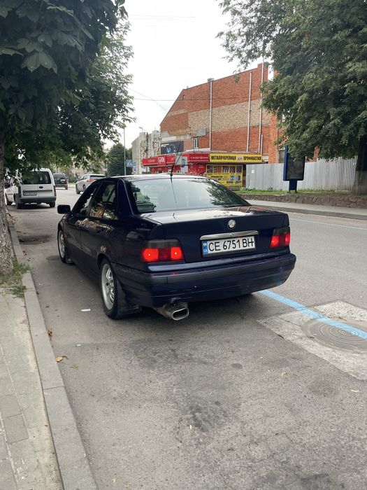 BMW  Є36 цікавить обмін